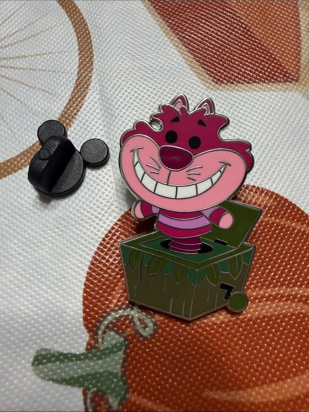 Disney Cheshire Cat Jack-in-the-Box Enamel Pin - Pink Toy